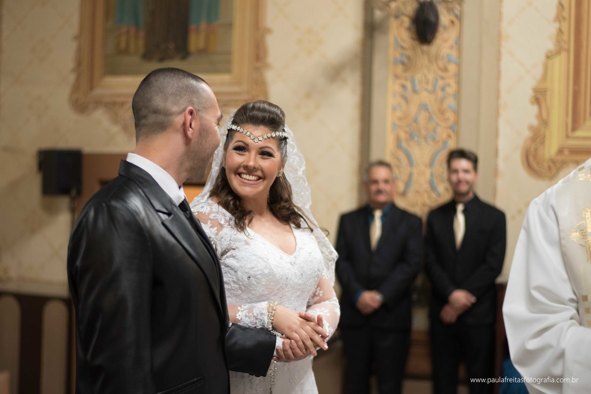 casamento-em-guaratingueta-karen-e-rodrigo-igreja-nossa-senhora-das-graças-e-making-of-fabio-lima-fotografia-paula-freitas-fotografia-video-de-supimpa