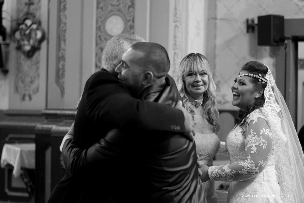 casamento-em-guaratingueta-karen-e-rodrigo-igreja-nossa-senhora-das-graças-e-making-of-fabio-lima-fotografia-paula-freitas-fotografia-video-de-supimpa