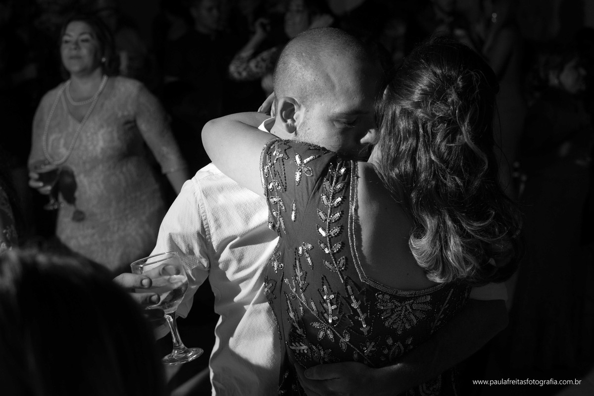 casamento-em-guaratingueta-karen-e-rodrigo-igreja-nossa-senhora-das-graças-e-making-of-fabio-lima-fotografia-paula-freitas-fotografia-video-de-supimpa