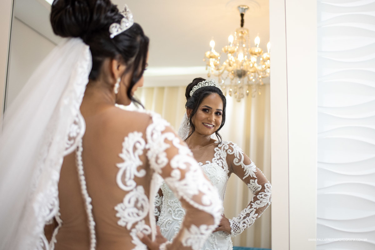 Detalhes do vestido da noiva