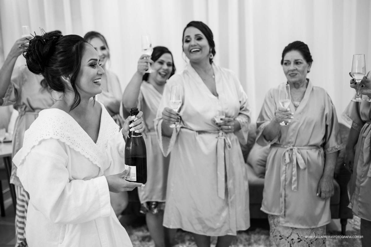 Brinde das madrinhas com a noiva