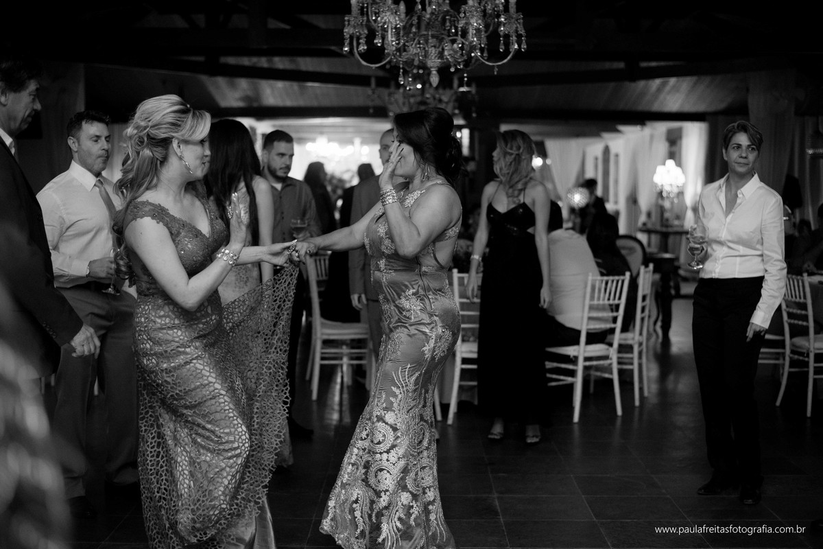 clube-dos-500-e-recanto-do-bosque-casamento-bianca-e-caio-fotografado-por-paula-freitas-fotografia-e-video-de-supimpa