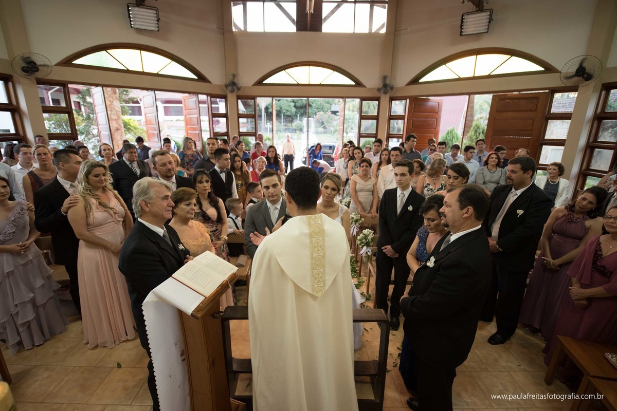 casamento-na-fazenda-esperança-centro-feminino-casamento-natalia-e-matheus-final-de-tarde-fotografado-por-paula-freitas-fotografia