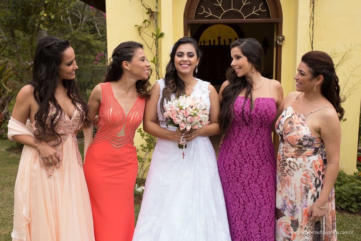 casamento-de-dia-feito-em-sao-luiz-do-paraitinga-de-michele-e-gustavo-e-fotografado-por-paula-freitas-fotografia-video-de-supimpa-audiovisual