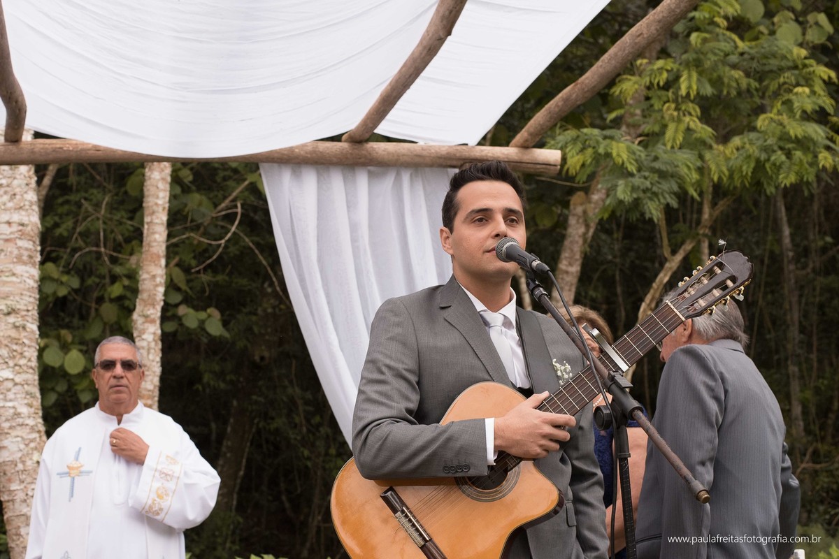 casamento-de-dia-feito-em-sao-luiz-do-paraitinga-de-michele-e-gustavo-e-fotografado-por-paula-freitas-fotografia-video-de-supimpa-audiovisual