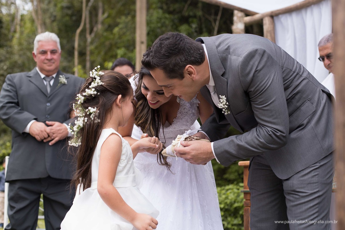 casamento-de-dia-feito-em-sao-luiz-do-paraitinga-de-michele-e-gustavo-e-fotografado-por-paula-freitas-fotografia-video-de-supimpa-audiovisual