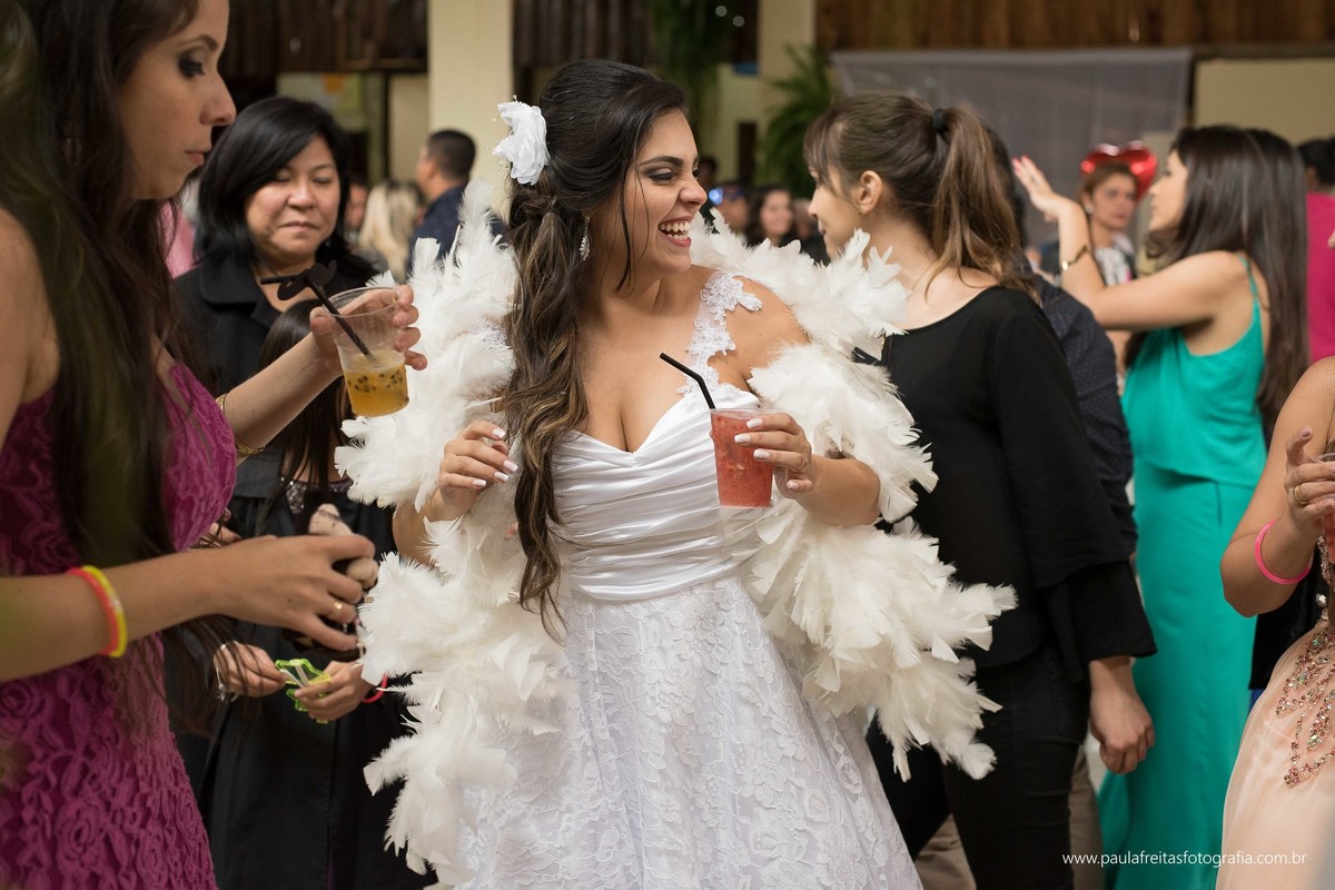 casamento-de-dia-feito-em-sao-luiz-do-paraitinga-de-michele-e-gustavo-e-fotografado-por-paula-freitas-fotografia-video-de-supimpa-audiovisual