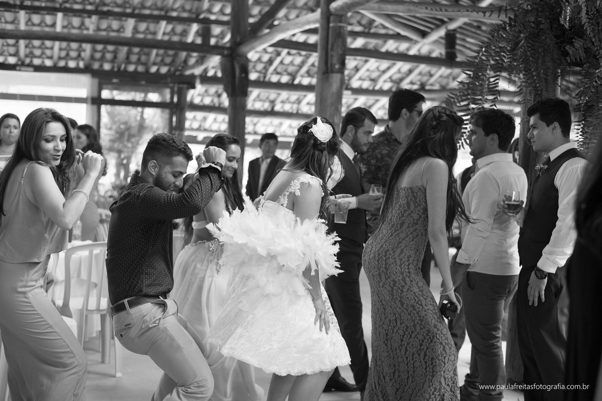 casamento-de-dia-feito-em-sao-luiz-do-paraitinga-de-michele-e-gustavo-e-fotografado-por-paula-freitas-fotografia-video-de-supimpa-audiovisual