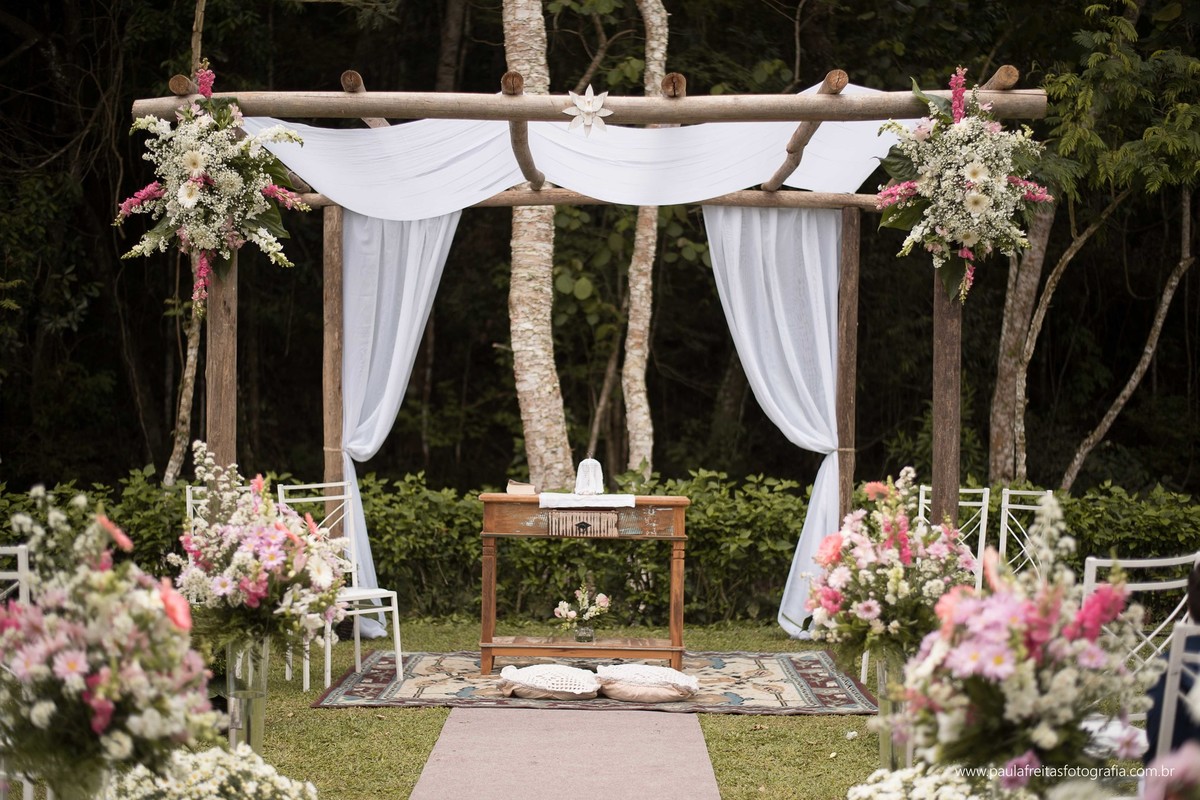 casamento-de-dia-feito-em-sao-luiz-do-paraitinga-de-michele-e-gustavo-e-fotografado-por-paula-freitas-fotografia-video-de-supimpa-audiovisual