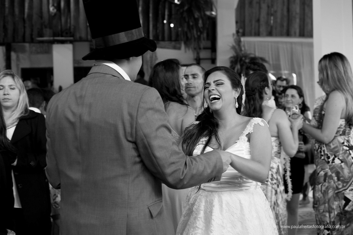 casamento-de-dia-feito-em-sao-luiz-do-paraitinga-de-michele-e-gustavo-e-fotografado-por-paula-freitas-fotografia-video-de-supimpa-audiovisual