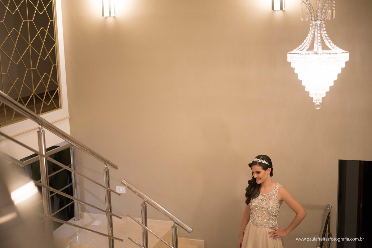 festa-de-debutante-15-anos-dourada-da-maria-celia-realizado-em-guaratingueta-sp-fotografado-por-paula-freitas-fotografia-e-video-de-supimpa (34)