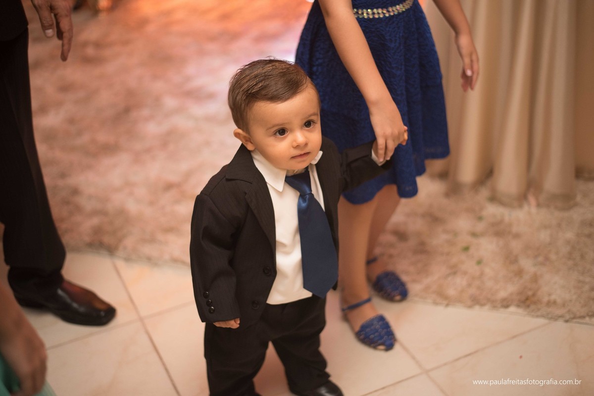 festa-de-debutante-15-anos-dourada-da-maria-celia-realizado-em-guaratingueta-sp-fotografado-por-paula-freitas-fotografia-e-video-de-supimpa (34)