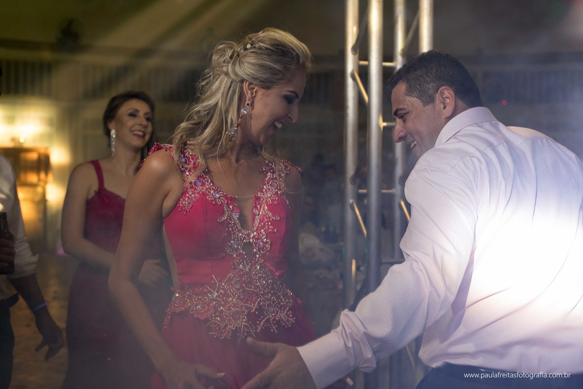 aparecida-sp-casamento-marcelle-e-savio-no-umuarama-fotografado-por-paula-freitas-e-video-de-supimpa-audiovisual