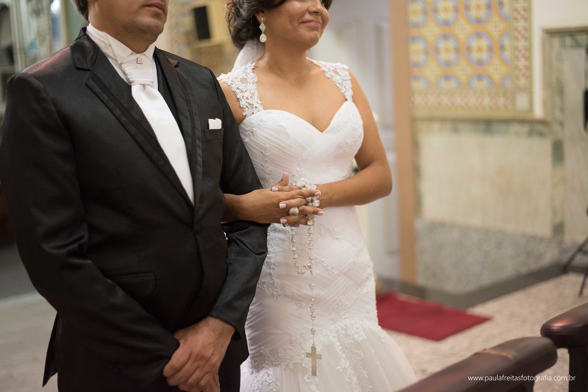catedral-em-guaratingueta-casamento-ana-claudia-e-juarez-fotografado-por-paula-freitas-fotografia