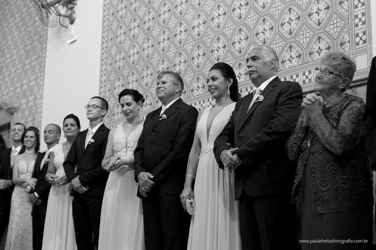 catedral-em-guaratingueta-casamento-ana-claudia-e-juarez-fotografado-por-paula-freitas-fotografia