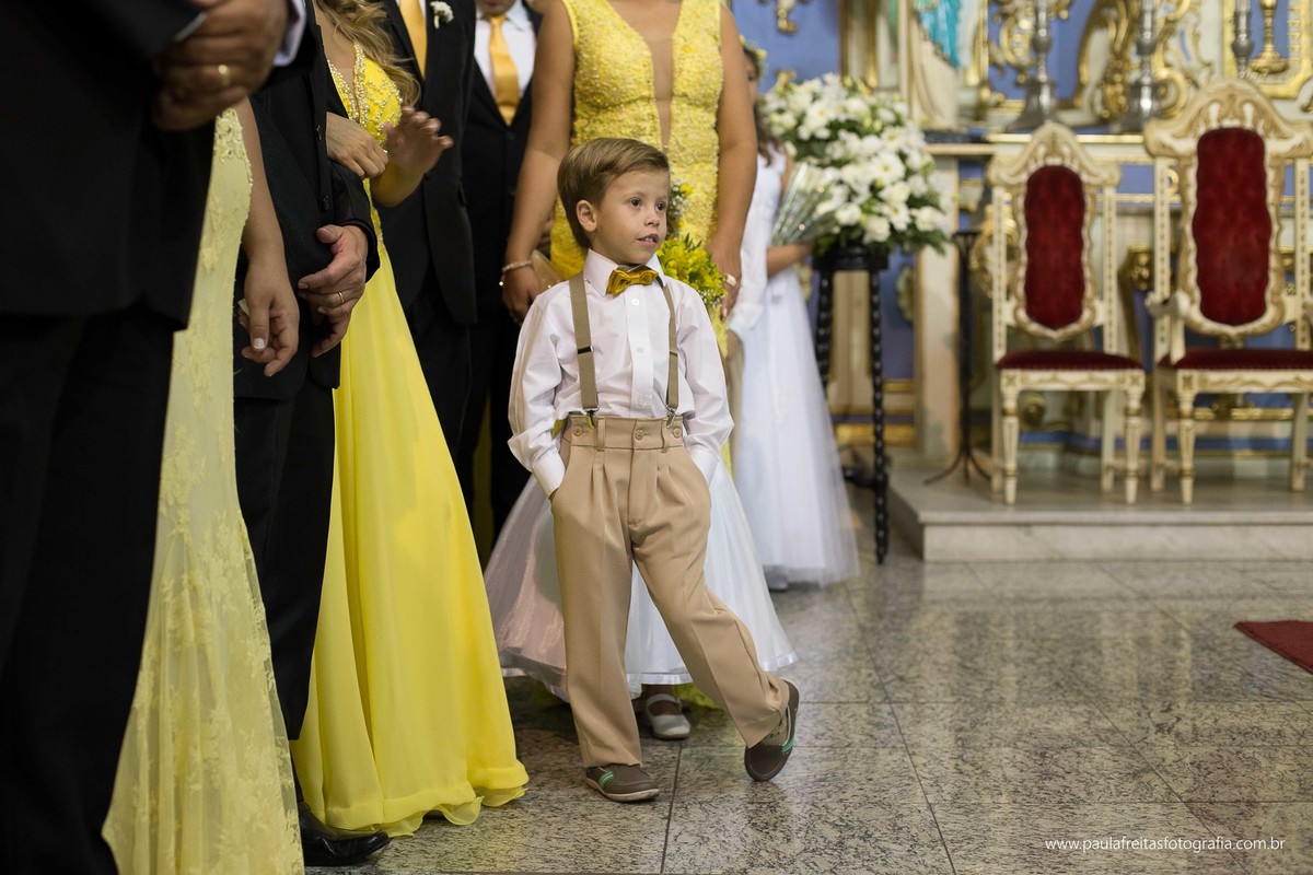 catedral-em-guaratingueta-casamento-ana-claudia-e-juarez-fotografado-por-paula-freitas-fotografia