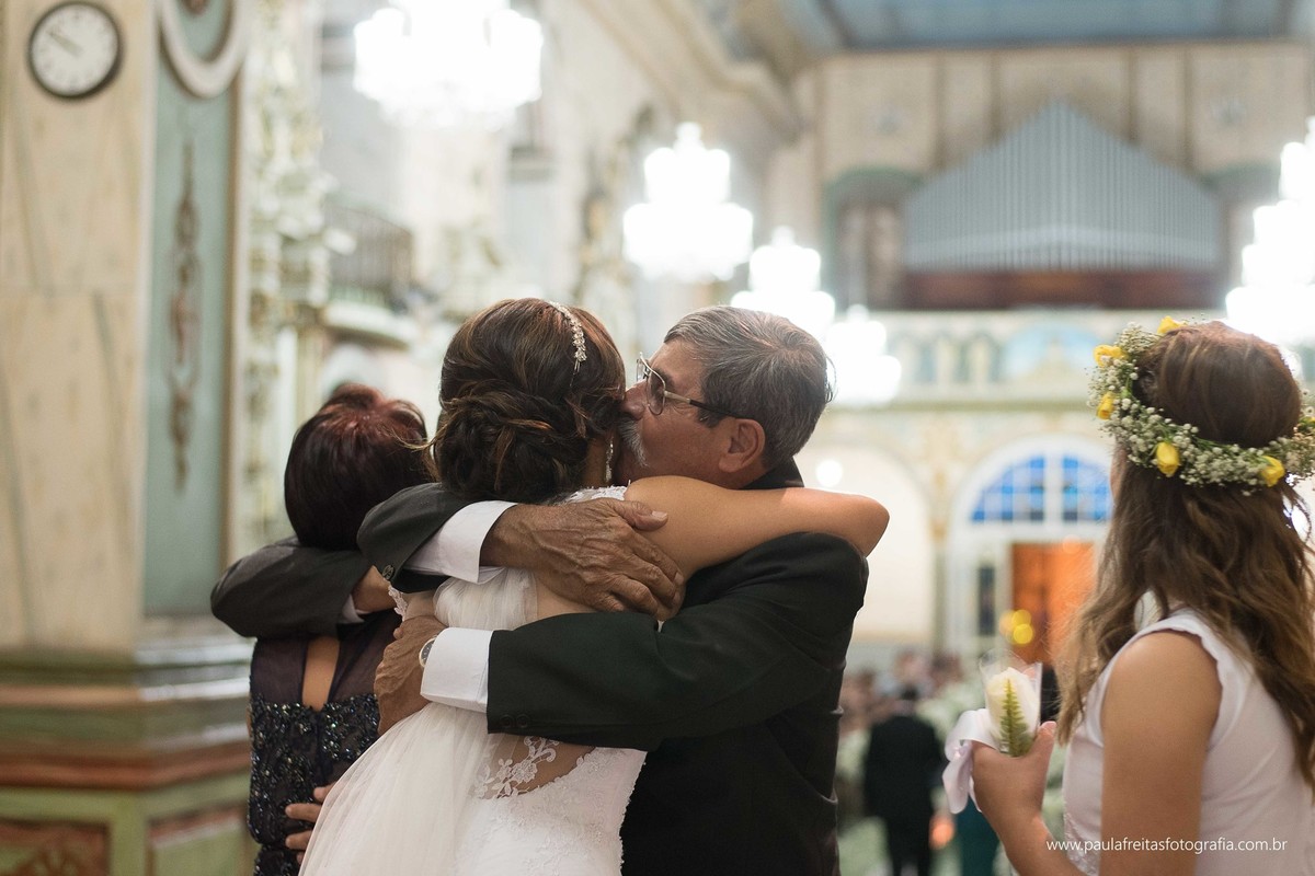 catedral-em-guaratingueta-casamento-ana-claudia-e-juarez-fotografado-por-paula-freitas-fotografia