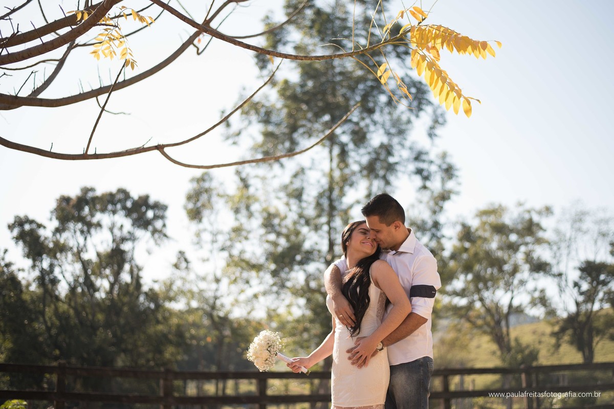 ensaio-pre-casamento-camila-e-paulo-em-guaratingueta-sp-fotografado-por-paula-freitas-fotografia