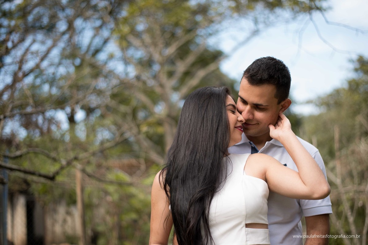 ensaio-pre-casamento-camila-e-paulo-em-guaratingueta-sp-fotografado-por-paula-freitas-fotografia