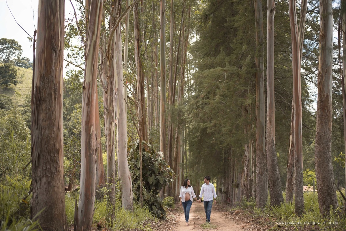 ensaio-de-gestante-de-mariah-e-lucas-esperando-pela-gabriela-feito-piranguinho-mg-fotografado-por-paula-freitas-fotografia-e-video-de-supimpa-