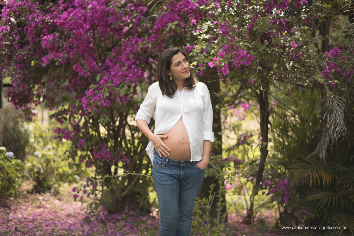 ensaio-de-gestante-de-mariah-e-lucas-esperando-pela-gabriela-feito-piranguinho-mg-fotografado-por-paula-freitas-fotografia-e-video-de-supimpa-