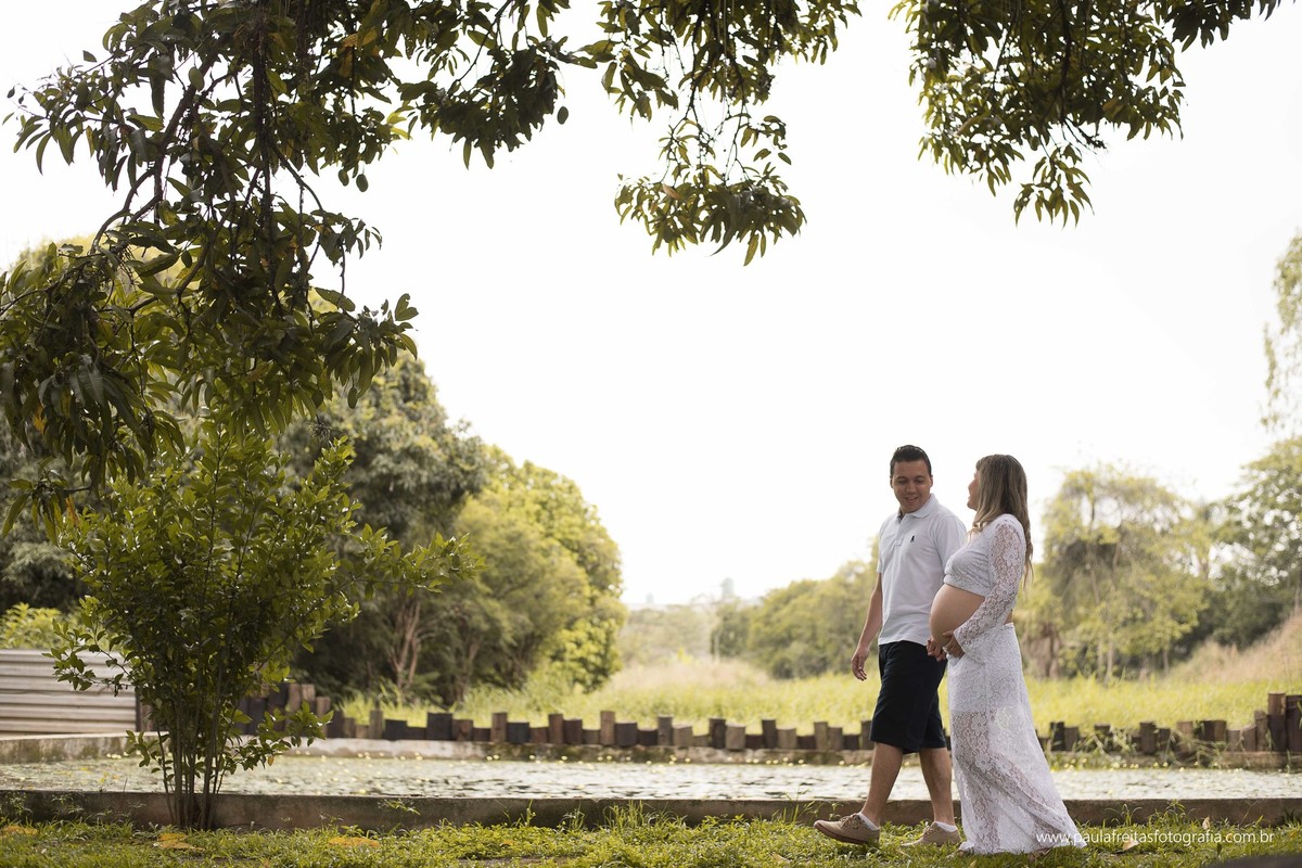 ensaio-gestante-natalia-e-felipe-a-espera-do-joao-miguel-feito-em-guaratingueta-no-recanto-vip-fotografado-por-paula-freitas-fotografia