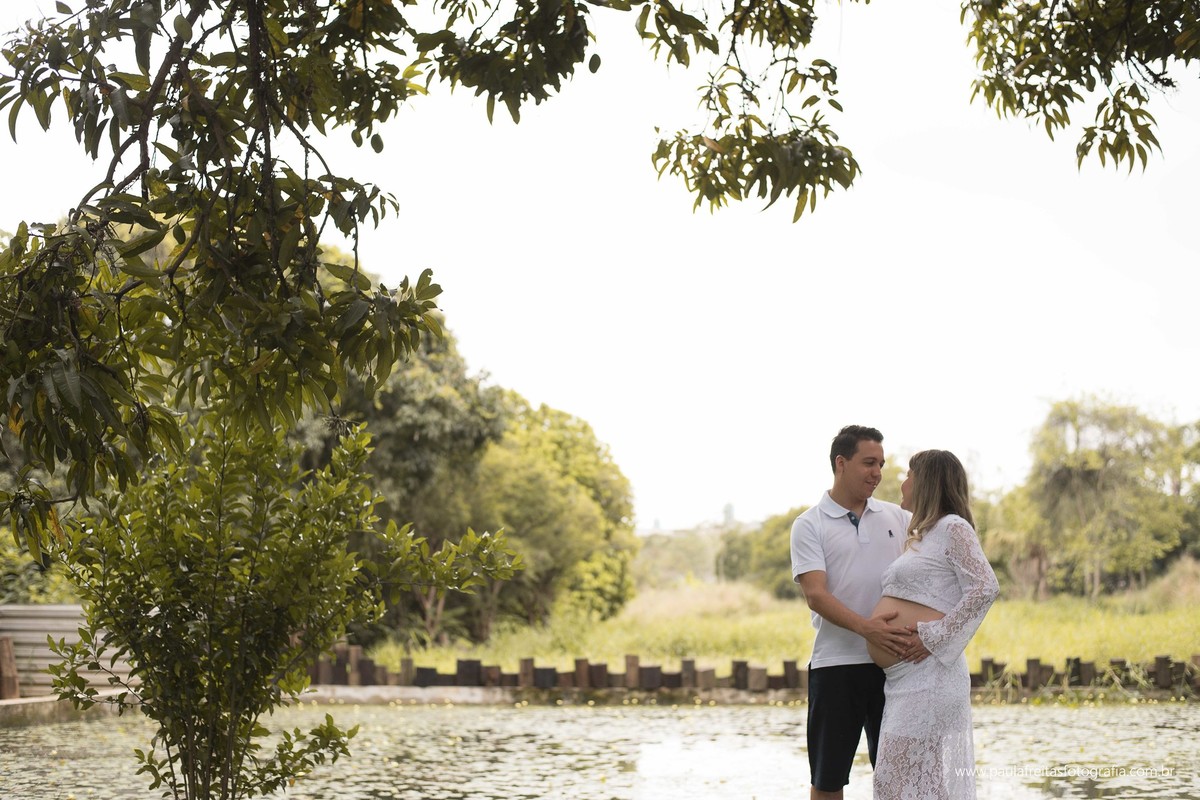 ensaio-gestante-natalia-e-felipe-a-espera-do-joao-miguel-feito-em-guaratingueta-no-recanto-vip-fotografado-por-paula-freitas-fotografia