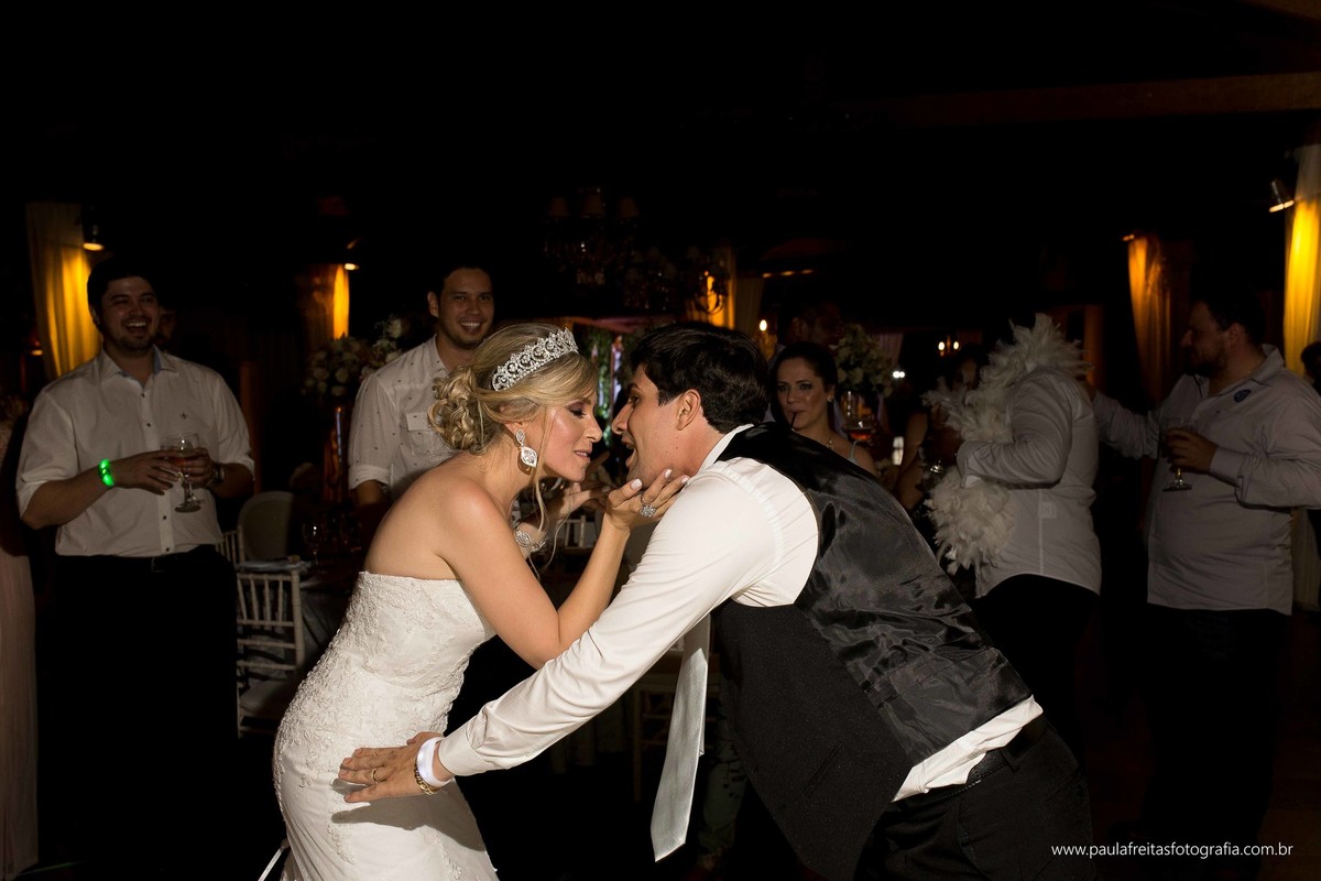 recanto-do-bosque-em-guaratingueta-casamento-desiree-e-max-fotografado-por-paula-freitas-fotografia-e-video-de-supimpa-audiovisual-94