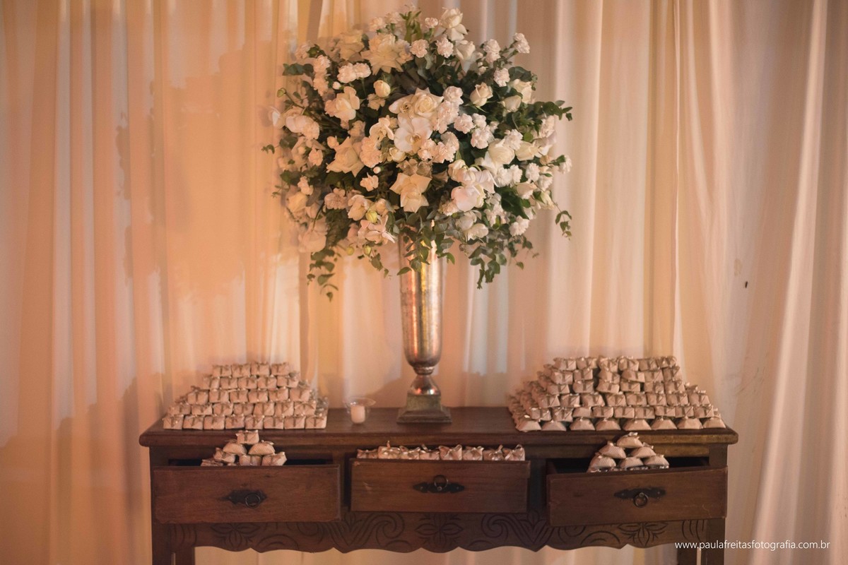 casamento-em-sociedade-hipica-de-guaratingueta-de-renata-e-diogo-fotografado-por-paula-freitas-fotografia-casamento-em-sao-jose-dos-campos-decoração-artdecor-sjc