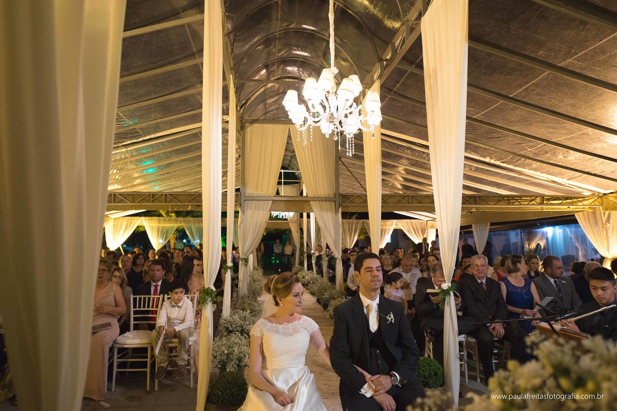 casamento-em-sociedade-hipica-de-guaratingueta-de-renata-e-diogo-fotografado-por-paula-freitas-fotografia-casamento-em-sao-jose-dos-campos