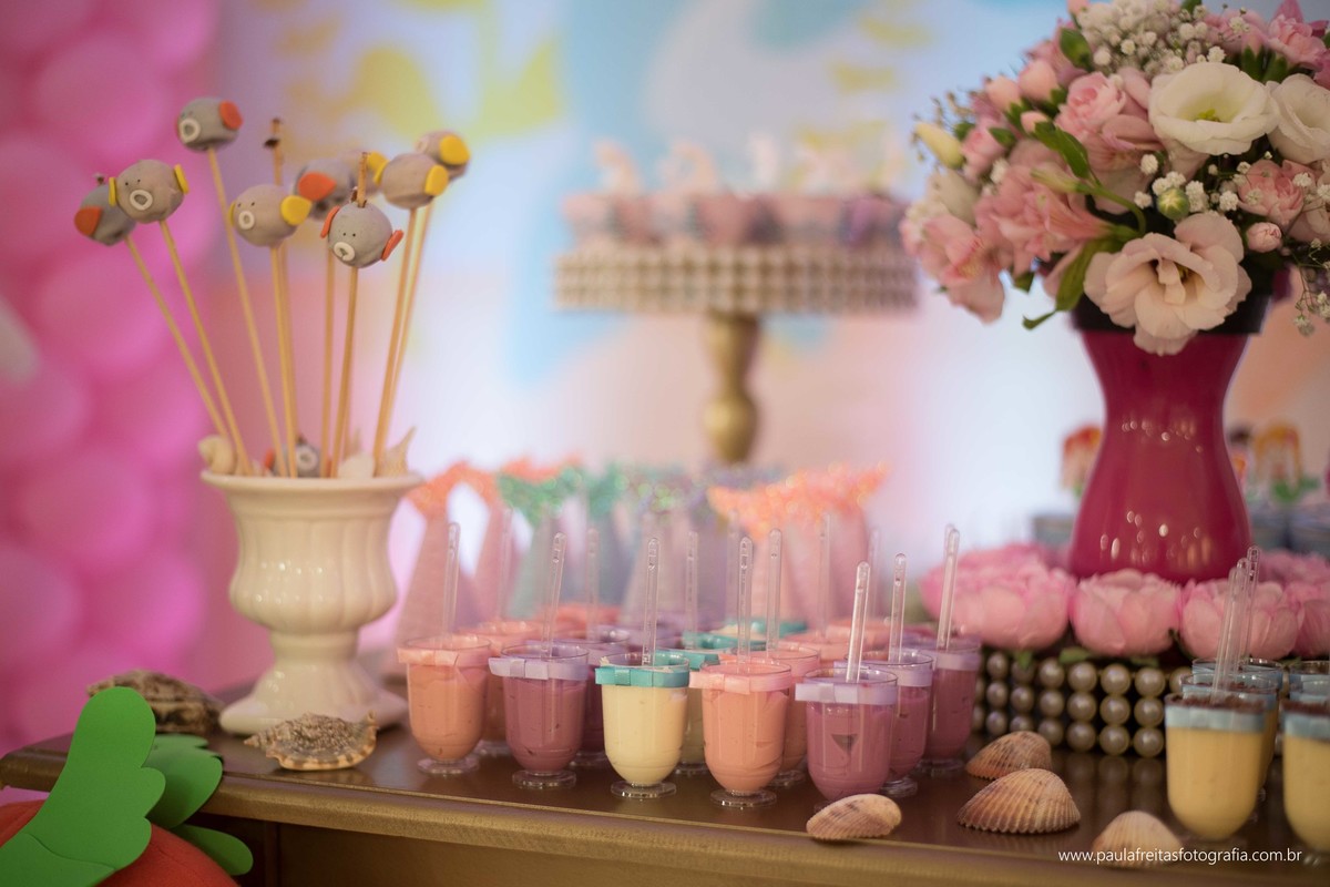 decoração-de-festa-infantil-de-um-ano-da-maria-luisa-tema-fundo-do-mar-realizado-em-guaratingueta-e-fotografado-por-paula-freitas-fotografia