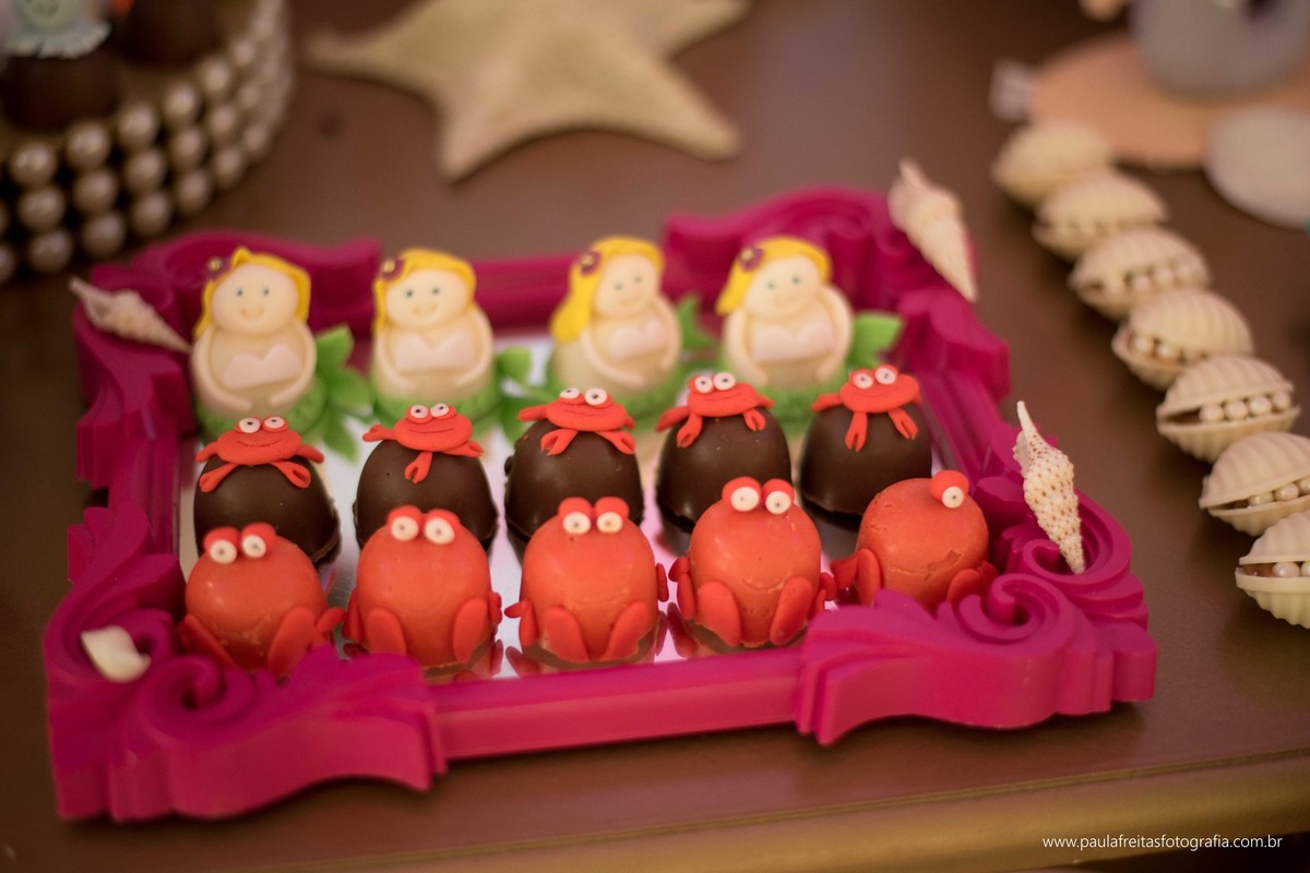 decoração-de-festa-infantil-de-um-ano-da-maria-luisa-tema-fundo-do-mar-realizado-em-guaratingueta-e-fotografado-por-paula-freitas-fotografia
