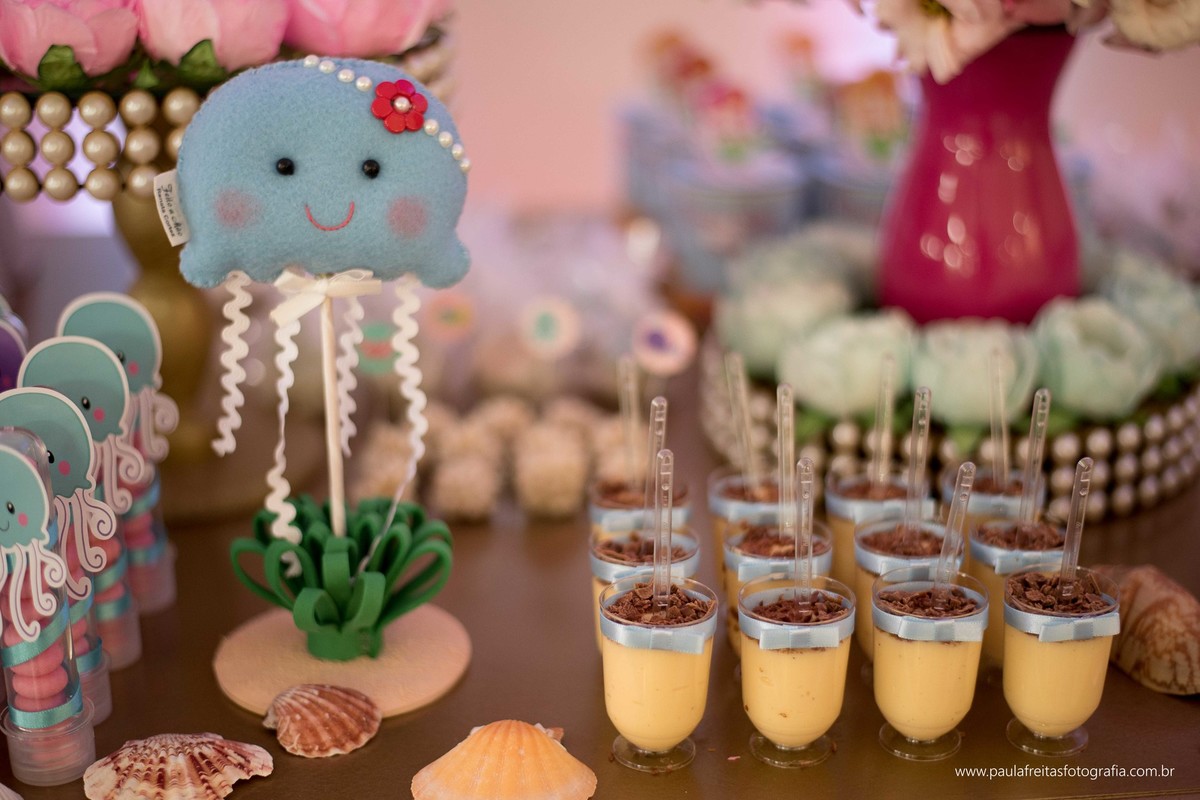 decoração-de-festa-infantil-de-um-ano-da-maria-luisa-tema-fundo-do-mar-realizado-em-guaratingueta-e-fotografado-por-paula-freitas-fotografia
