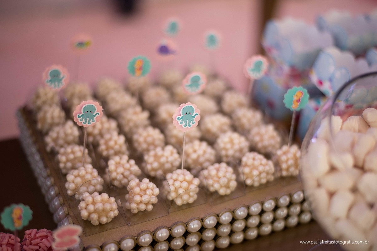decoração-de-festa-infantil-de-um-ano-da-maria-luisa-tema-fundo-do-mar-realizado-em-guaratingueta-e-fotografado-por-paula-freitas-fotografia