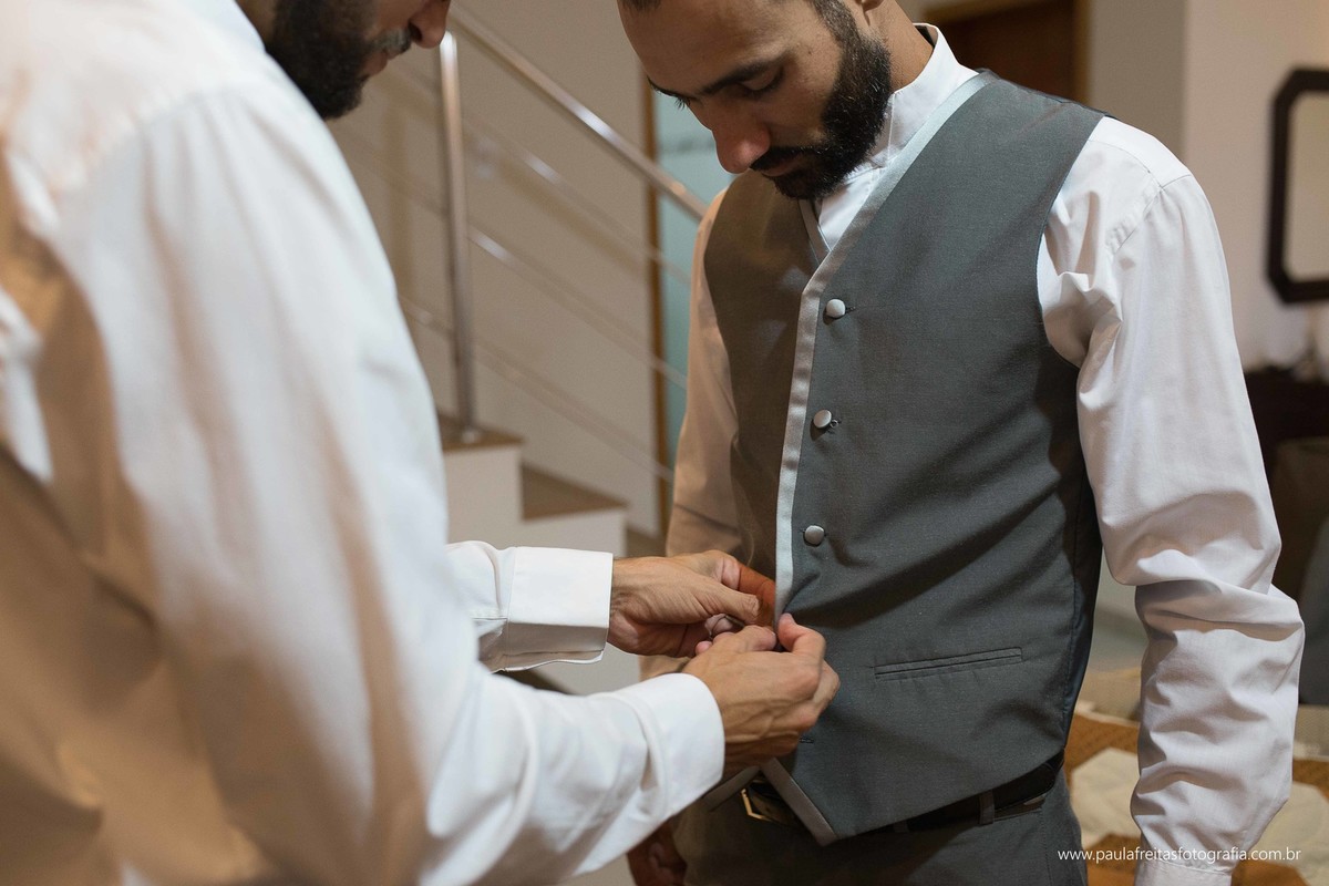 studio-venus-em-guaratingueta-igreja-orfanato-de-guaratingueta-clube-dos-bancarios-casamento-mariana-e-magnum-decoração-buffet-da-alcirene-fotografia-paula-freitas-fotografia