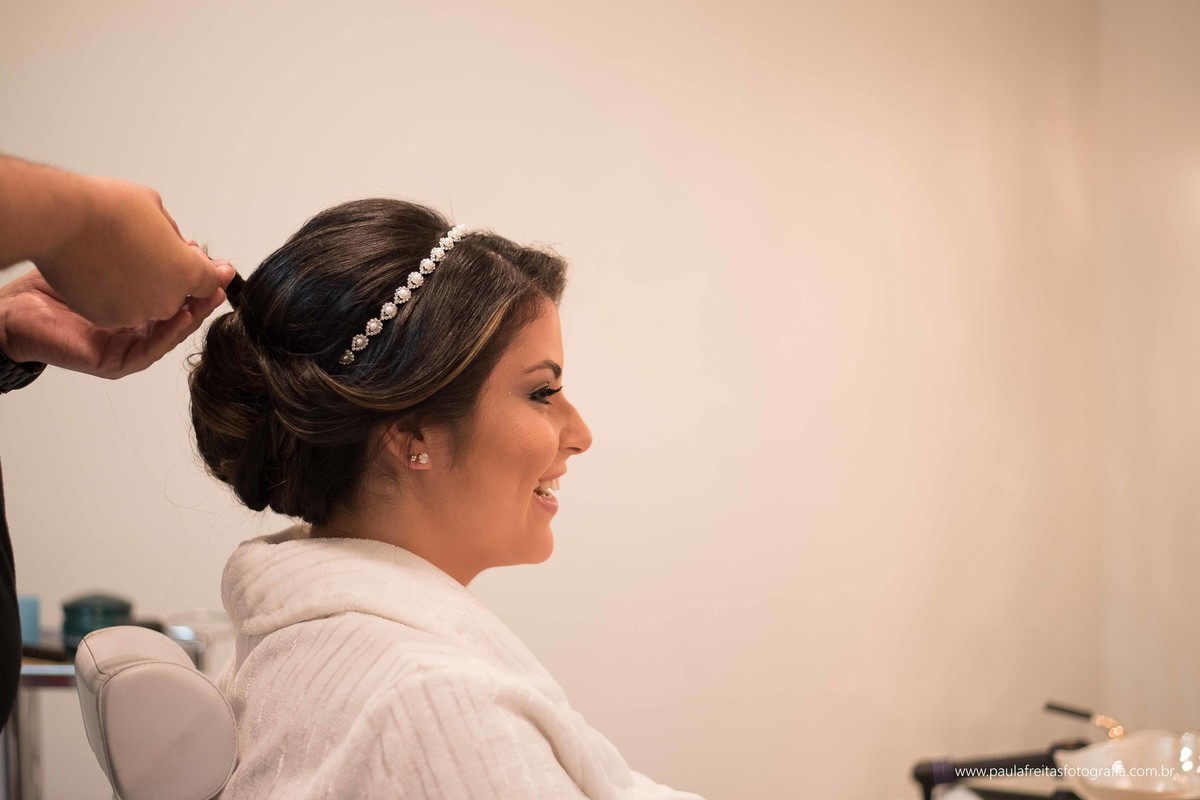 studio-venus-em-guaratingueta-igreja-orfanato-de-guaratingueta-clube-dos-bancarios-casamento-mariana-e-magnum-decoração-buffet-da-alcirene-fotografia-paula-freitas-fotografia