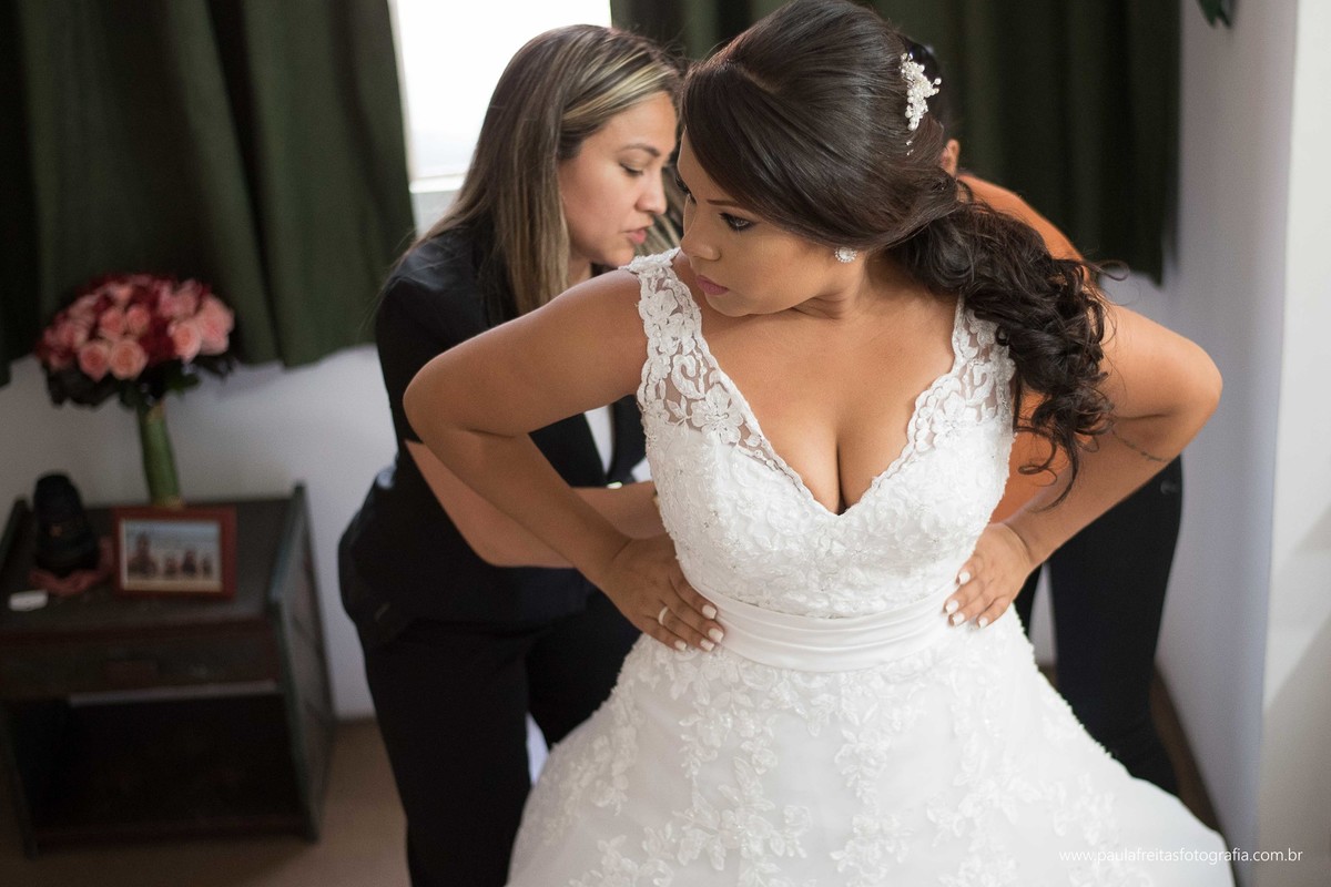 casamento-no-aberto-casamento-no-campode-tamiris-e-joy-em-guaratingueta-recanto-vip-fotografado-por-paula-freitas-fotografia