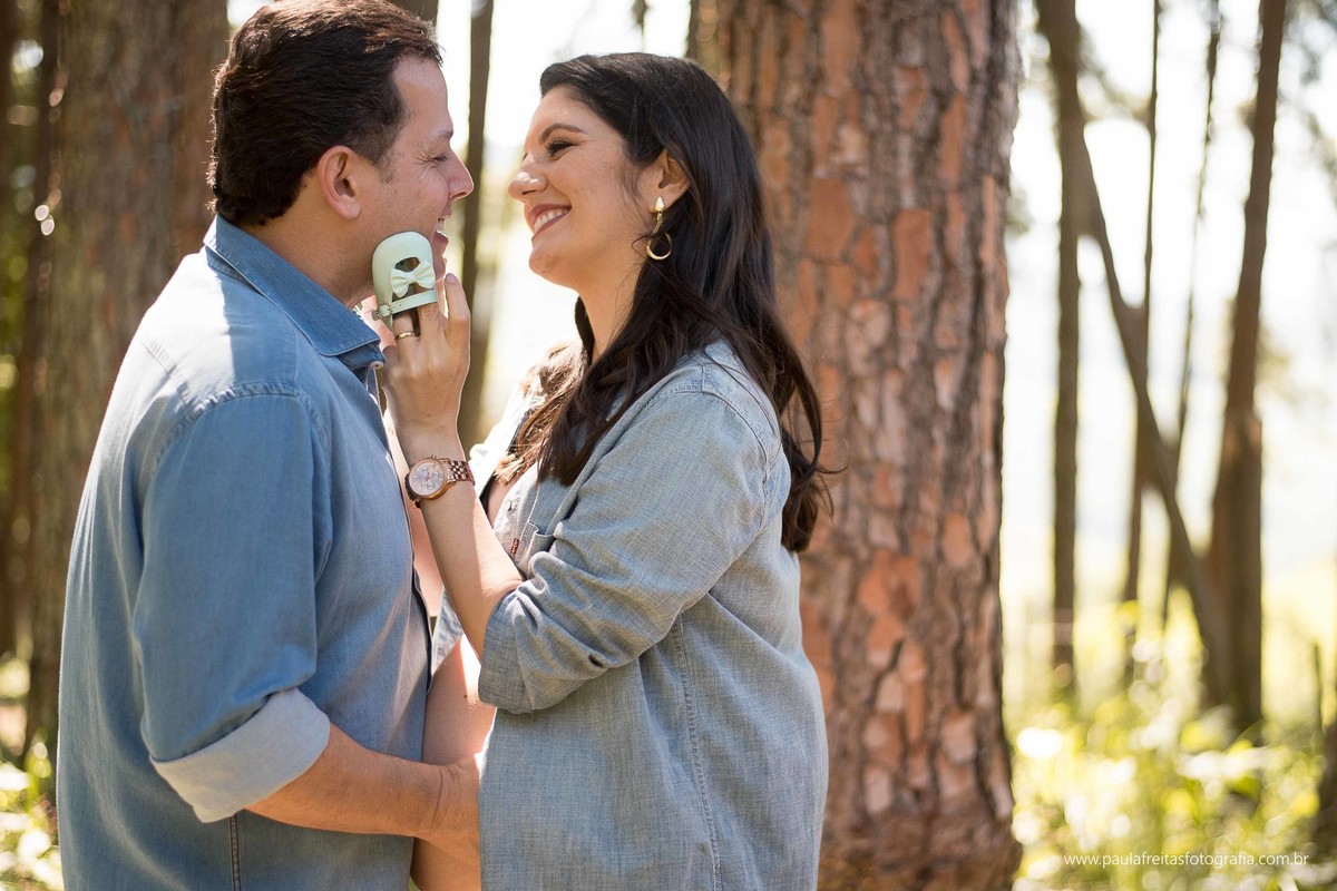 ensaio-gestante-priscila-e-alair-feito-em-guaratingueta-no-gomeral-fotografado-por-paula-freitas-fotografia