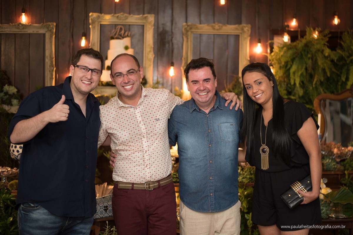 noivado-helio-cunha-e-eduardo-bueno-lorena-sp-fotografado-por-paula-freitas-fotografianoivado-helio-cunha-e-eduardo-bueno-lorena-sp-fotografado-por-paula-freitas-fotografia