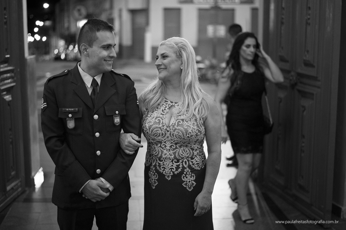 casamento-em-matriz-catedral-de-santo-antonio-de-guaratingueta-fotografado-por-paula-freitas-fotografia