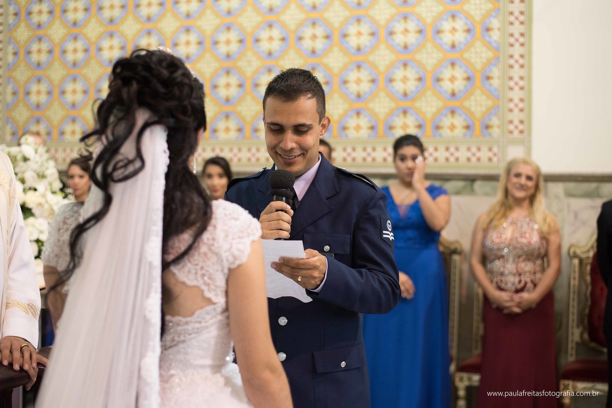 casamento-em-matriz-catedral-de-santo-antonio-de-guaratingueta-fotografado-por-paula-freitas-fotografia