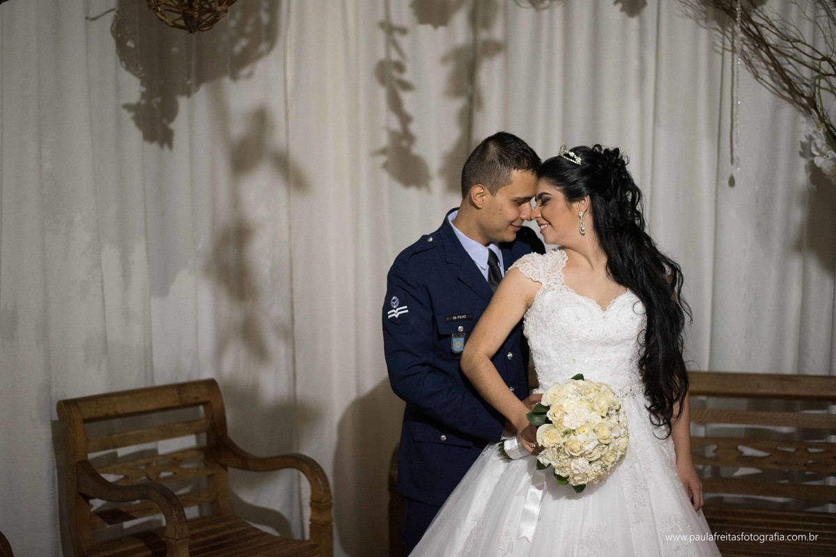 casamento-em-matriz-catedral-de-santo-antonio-de-guaratingueta-fotografado-por-paula-freitas-fotografia