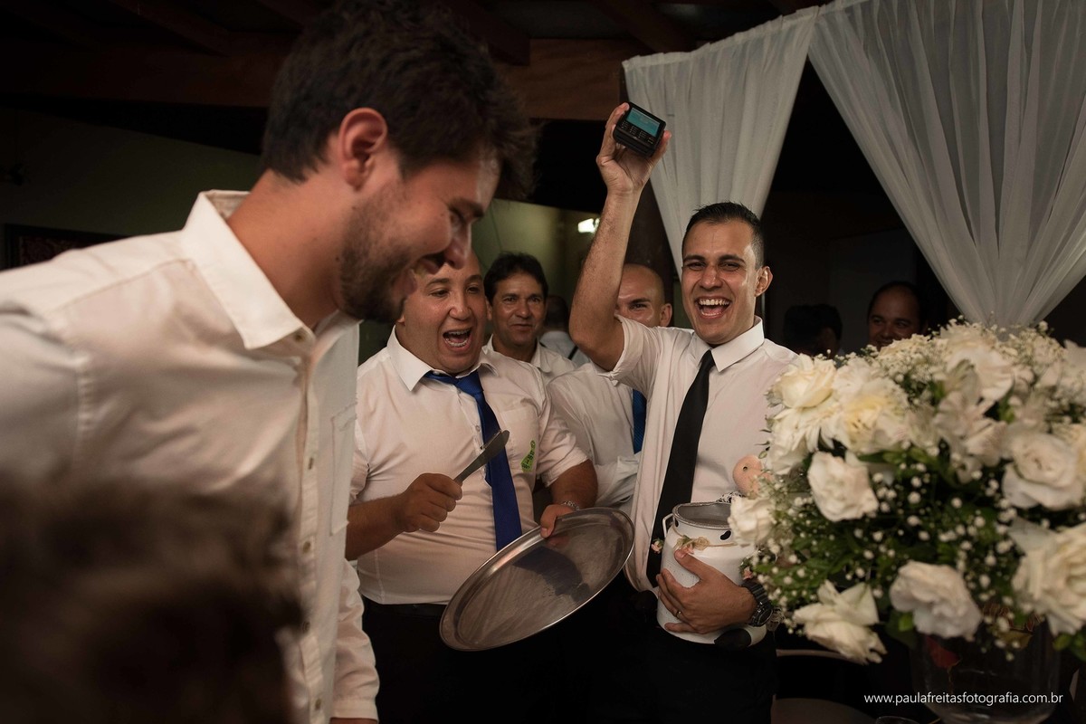 casamento-em-matriz-catedral-de-santo-antonio-de-guaratingueta-fotografado-por-paula-freitas-fotografia