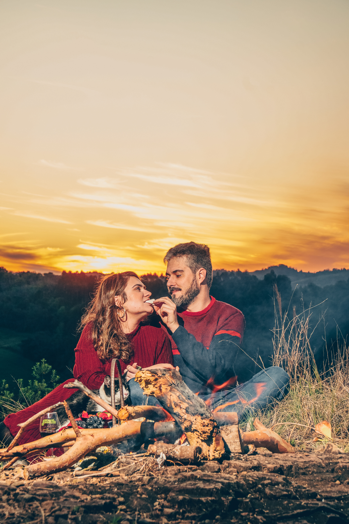 Fotógrafo de casamento em Erechim
Ensaio pré-casamento em Erechim
Fotógrafo para ensaio pré-wedding
Ensaio de noivos ao pôr do sol
Fotografia de casal natural em Erechim
Fotos pré-casamento pôr do sol
Fotógrafo para noivos no interior
Pré-casamento românt