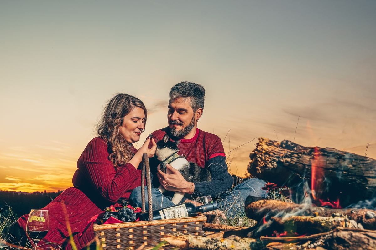 Fotógrafo de casamento em Erechim
Ensaio pré-casamento em Erechim
Fotógrafo para ensaio pré-wedding
Ensaio de noivos ao pôr do sol
Fotografia de casal natural em Erechim
Fotos pré-casamento pôr do sol
Fotógrafo para noivos no interior
Pré-casamento românt