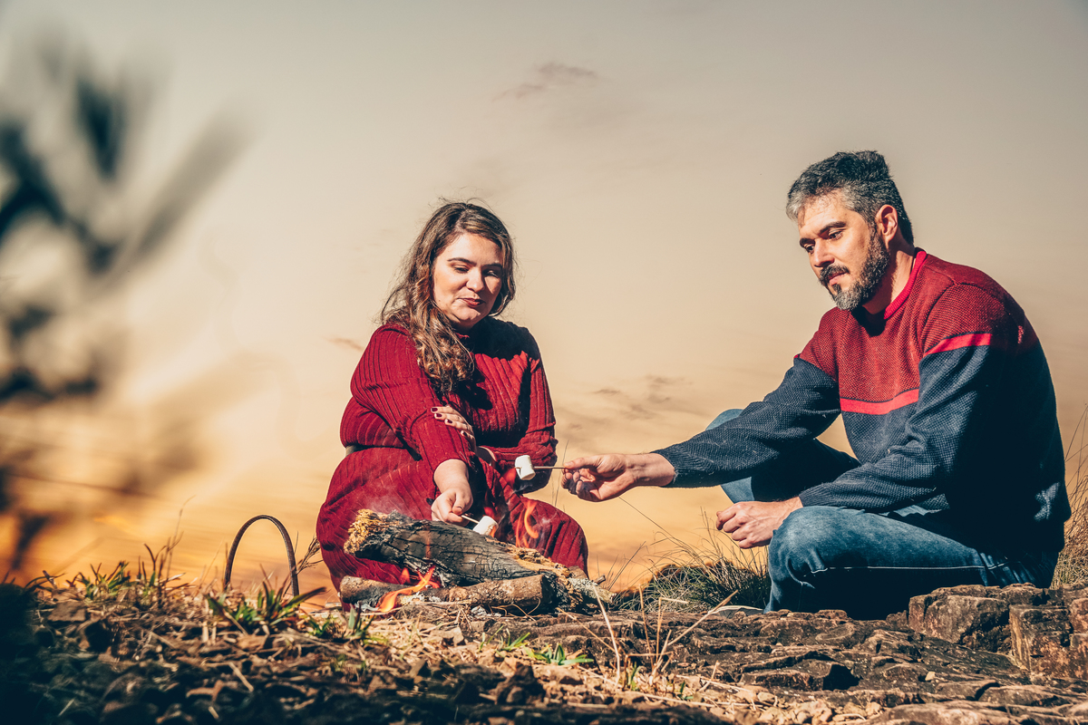 Fotógrafo de casamento em Erechim
Ensaio pré-casamento em Erechim
Fotógrafo para ensaio pré-wedding
Ensaio de noivos ao pôr do sol
Fotografia de casal natural em Erechim
Fotos pré-casamento pôr do sol
Fotógrafo para noivos no interior
Pré-casamento românt