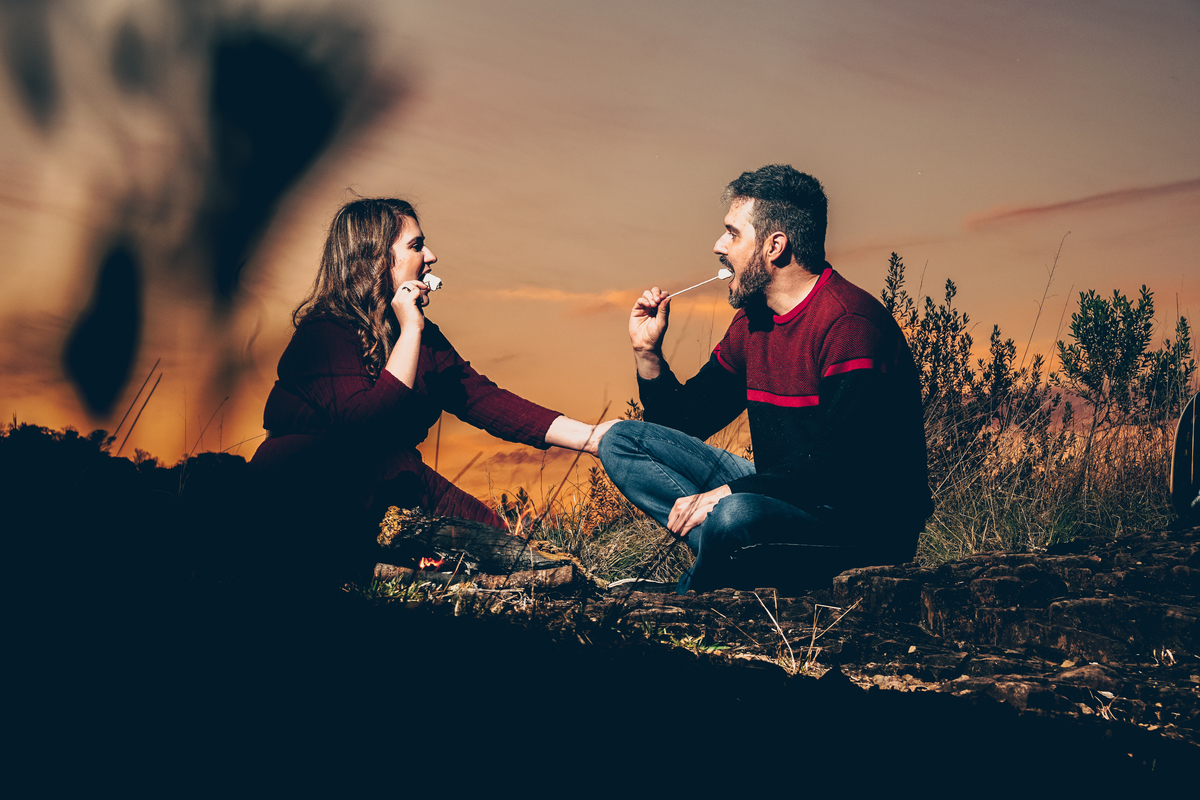 Fotógrafo de casamento em Erechim
Ensaio pré-casamento em Erechim
Fotógrafo para ensaio pré-wedding
Ensaio de noivos ao pôr do sol
Fotografia de casal natural em Erechim
Fotos pré-casamento pôr do sol
Fotógrafo para noivos no interior
Pré-casamento românt