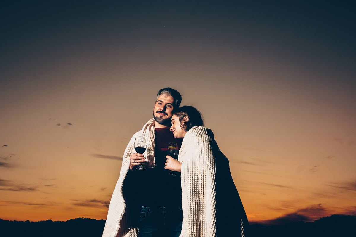Fotógrafo de casamento em Erechim
Ensaio pré-casamento em Erechim
Fotógrafo para ensaio pré-wedding
Ensaio de noivos ao pôr do sol
Fotografia de casal natural em Erechim
Fotos pré-casamento pôr do sol
Fotógrafo para noivos no interior
Pré-casamento românt