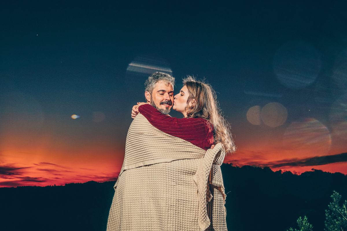 Fotógrafo de casamento em Erechim
Ensaio pré-casamento em Erechim
Fotógrafo para ensaio pré-wedding
Ensaio de noivos ao pôr do sol
Fotografia de casal natural em Erechim
Fotos pré-casamento pôr do sol
Fotógrafo para noivos no interior
Pré-casamento românt