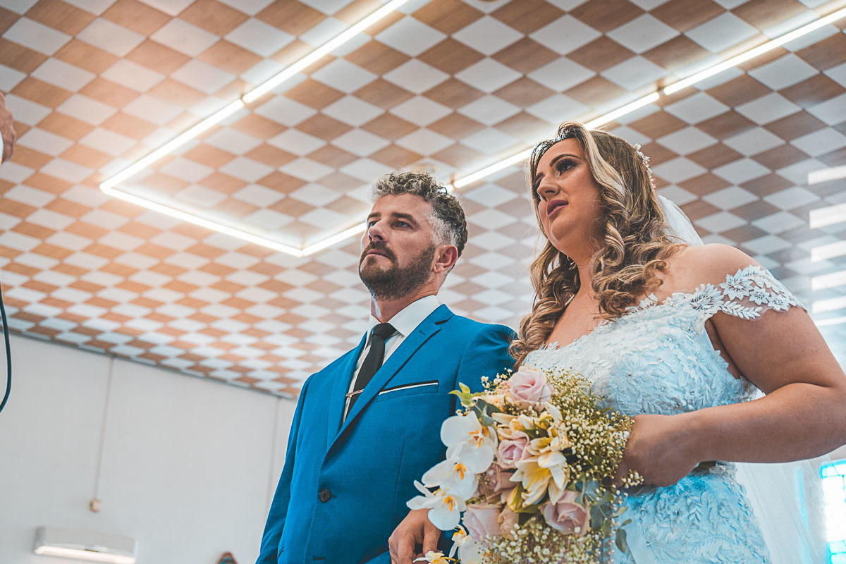 Casamento em São João Urtiga no Rio Grande do Sul. Noivos Miqueli e Túlio. Fotografias Vitor Trombetta.